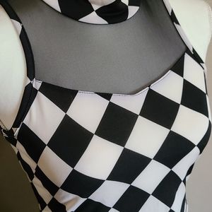 Chocolate Black&White Chester Turtleneck Crop Top